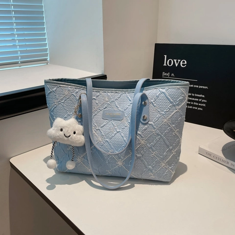 Borsa Tote Donna Grande Capacità Con Trama a Fiori in Rilievo Tessuto PU Borsa a Tracolla Bohemian Casual Fashion Shopping Bag Con Ciondolo Nuvola