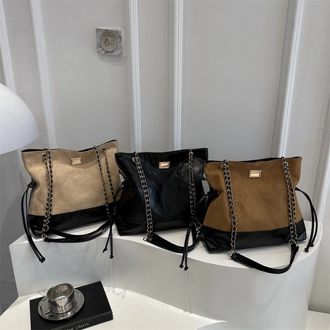 Mode Große Kapazität Damen Tote Bag Gesteppte Rautenmuster Wildleder Patchwork Schultertasche Mit Metallkette Retro Lässig Täglich Handtasche