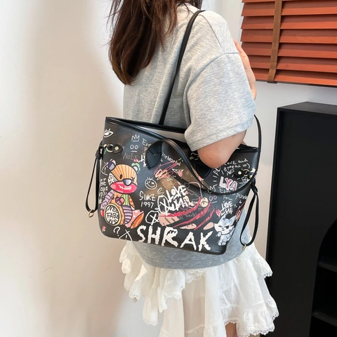Graffiti Print Tote Bag PU Leather Large Capacity Cartoon Bear Cat Shoulder Handbag Versatile Street Style Commuter Women