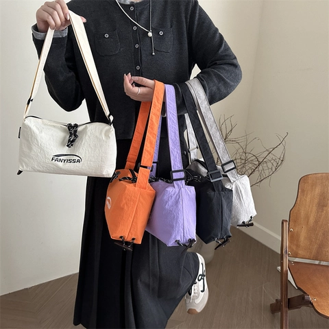 Lightweight Wrinkled Nylon Crossbody Bag For Women Simple Casual Small Square Shoulder Bag With Adjustable Wide Strap