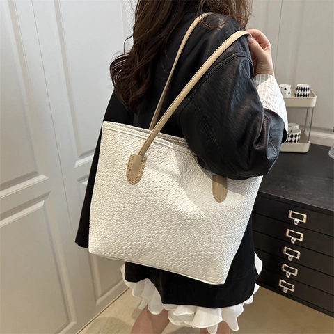 Gewebte PU Leder Tote Bag Große Kapazität Minimalistische Achsel Umhängetasche Für Frauen Strukturierte Handtasche