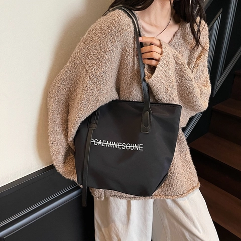 Damen Große Kapazität Einkaufstasche Minimalistisch Nylon Leinwand Umhängetasche Buchstaben Druck Mode Handtasche Alltag