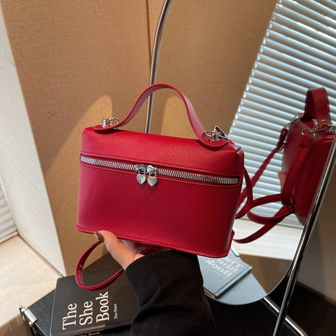 Litchi Grain PU Leather Crossbody Bag Elegant Handheld Boxy Small Square Purse With Heart Zipper Fashionable Women