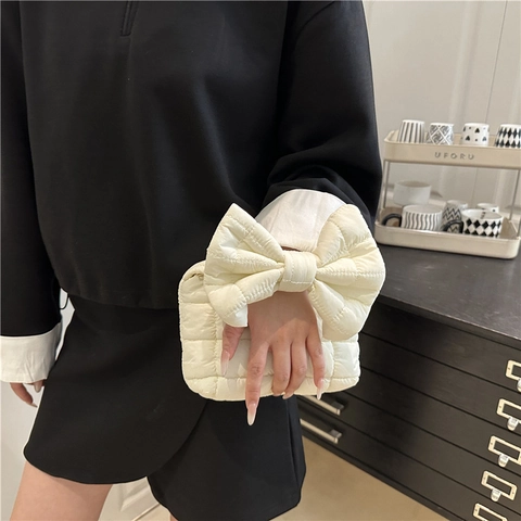 Women Chic Quilted Puffer Handbag Large Bow Handle Polyester Padded Tote Makeup Bag Square Grid Fashion Daily Bag