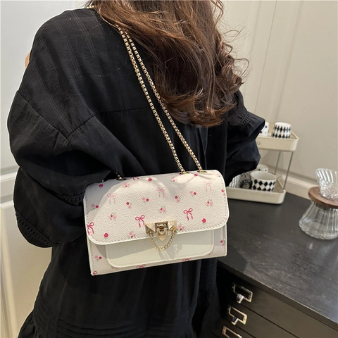 Women PU Leather Mini Crossbody Bag Floral Bow Print Gold Chain Strap Square Flip Shoulder Bag Korean Style Cute