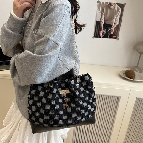 Denim Schachbrett Stern Muster Tote Tasche Mit Fransen Metallkette Und Hirsch Anhänger Für Damen Lässige Umhängetasche