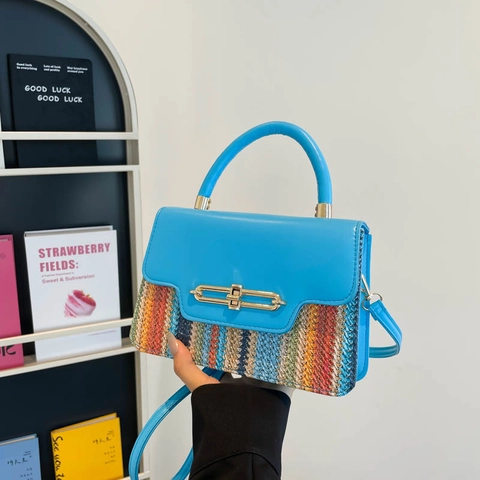 Modieuze Geweven Stro PU Leer Crossbodytas Voor Dames Niche Design Handtas Met Metalen Gesp Gestreepte Contrastkleur Schoudertas