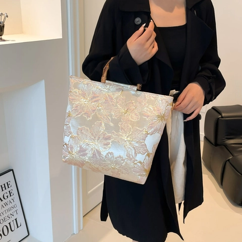 Borsa da Donna Vintage Jacquard Floreale con Manico in Bambù Naturale Grande Capacità Retro in Tessuto Tote Bag Elegante