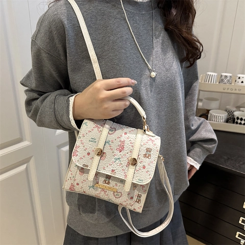 Mini Borsa A Tracolla In Pelle PU Con Orsetto E Fiori Zaino Piccolo Versatile Borsa A Mano In Stile College Per Donna