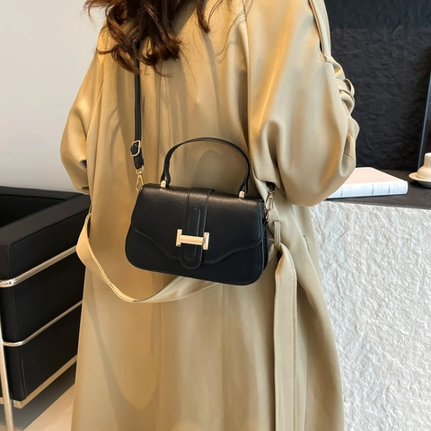 Borsa a Tracolla Piccola Quadrata in PU da Donna Grana Litchi Fibbia in Metallo Vintage Borsa a Tracolla Urban Minimalist