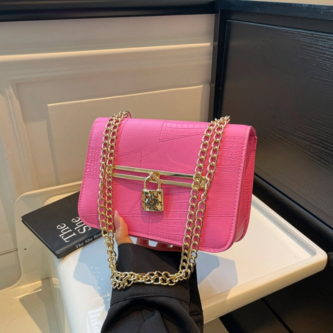 Dames Krokodillenpatroon PU Leer Schoudertas Mode Hart Hangslot Metalen Ketting Kleine Vierkante Schoudertas Satchel