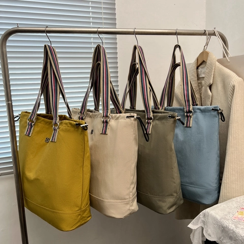 Große Kapazität Segeltuch Einkaufstasche Für Damen Mode Gestreifter Gurt Schultertasche Minimalistisch Pendler Handtasche