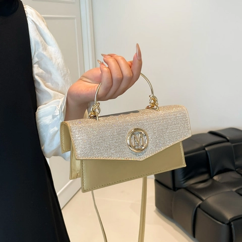 Damen Mode Pailletten Spleiß Umhängetasche Rundes Metall M Logo Griff Abend Handtasche Retro PU Leder Pendler Clutch