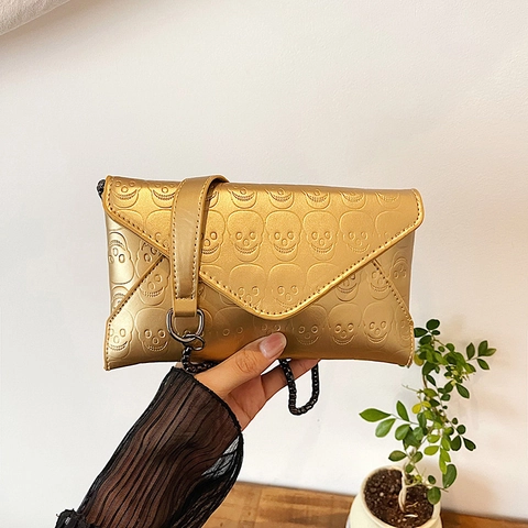 Sac Bandoulière Femme Cuir PU Gaufré Crâne Enveloppe Pochette Soirée Chaîne Métallique Style Punk