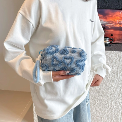 Women Plush Heart Pattern Cosmetic Bag Cute Leopard Fleece Handbag Small Square Makeup Organizer Travel Toiletry Bag