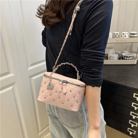 Mini Crossbody Bag Rhombus Quilted PU Leather Rivet Box Shape Vanity Case With Chain Handle And Rose Pendant For Women