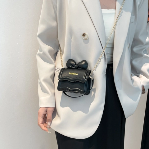 Women Mini Crossbody Bag PU Leather Bow Decoration Wave Edge Flap Gold Metal Chain Strap Small Shoulder Bag Daily Party Dating