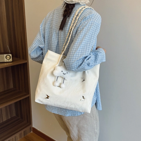Women's Pleated Tote Bag With Metal Butterfly Charm Cute Cloud Keychain PU Leather Large Capacity Crossbody Bag For School