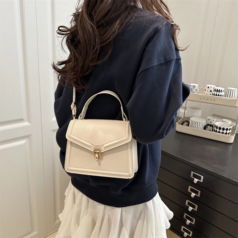 Borsa a Tracolla da Donna Urbana Semplice in Pelle PU Borsa a Mano di Moda Con Chiusura a Anello in Metallo Dorato