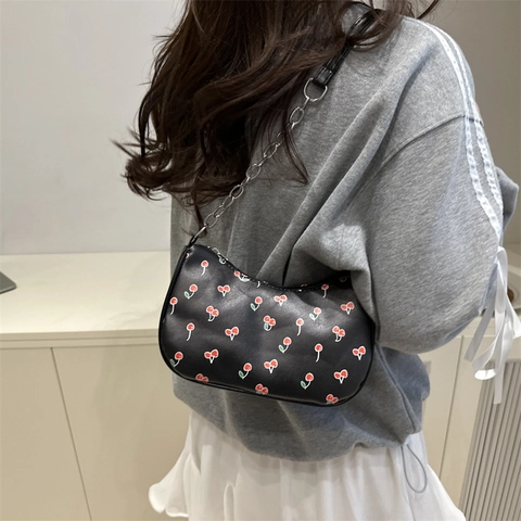 Französische Nische Unterarmtasche Damen Sommer Neue Mode Kirschdruck Handtasche Stadt Einfach PU Leder Metallkette