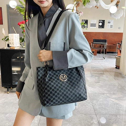 Damen Mode M Buchstaben Druck Tote Bag PU Leder Große Kapazität Schultertasche Mit Kettengurt Retro Pendeln