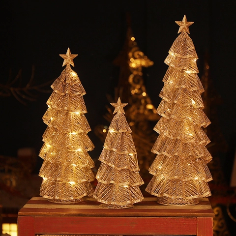 Albero di Natale a LED in Maglia di Ferro Ornamento da Tavolo Glitter Luminoso a Forma di Torre Decorazione con Stella per Festa Casa