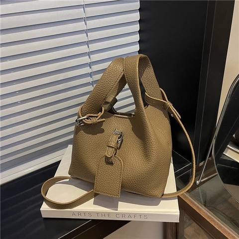 Vintage Kieselstruktur PU Leder Beuteltasche Für Damen Mode Einfache Umhängetasche Mit Magnetschnalle Vielseitige Alltagstasche