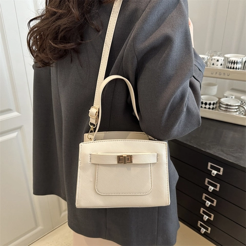 Fashion PU Leather Crossbody Bag Women's Lychee Pattern Handbag With Gold Twist Lock Commuter Shoulder Bag For Daily Use