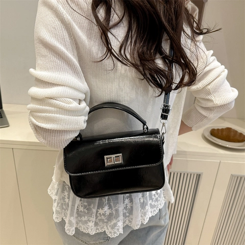 Mode PU Leder Kleine Quadratische Umhängetasche Für Damen Urban Minimalistisch Metall Drehverschluss Handtasche Mit Verstellbarem Schultergurt