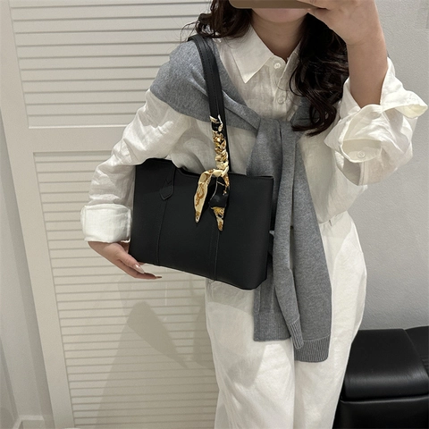 Grande Borsa Tote Da Donna Pelle PU Borsa Da Lavoro Con Sciarpa Decorativa Retro Elegante Borsa A Spalla