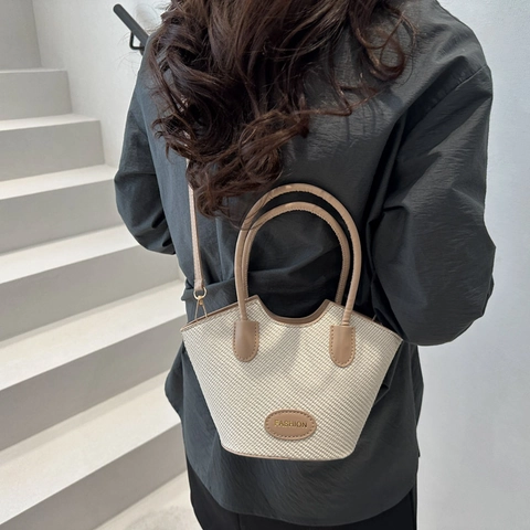 Bolso Cubo Trenzado Para Mujer Cuero PU Color Contraste Paja Bolso Bandolera Asa Verano Playa Casual Moda Parche Cartera