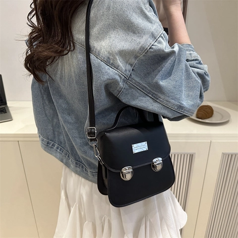 Borsa a Tracolla Retrò Preppy per Donna in Pelle Sintetica Piccola Borsa a Spalla Quadrata Handbag Vintage con Fibbia in Metallo