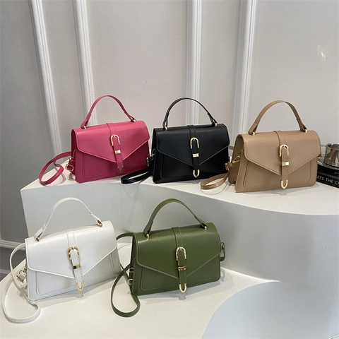 Women Simple PU Leather Small Square Shoulder Bag Stylish Horseshoe Buckle Handbag Versatile Crossbody Bag For Daily Use