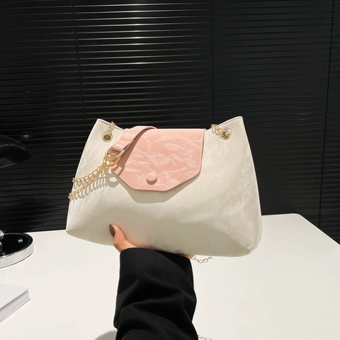 Damen Schultertasche Mit Großer Kapazität Farbblock PU Leder Faltenstruktur Modische Kette Crossbody Pendler Hobo Handtasche