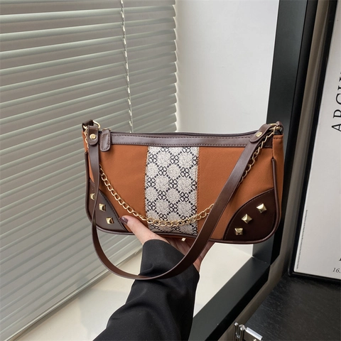Damen Unterarmtasche PU Leder Retro Baguette Umhängetasche Mit Goldkette Nieten Jacquard Muster Französischer Stil