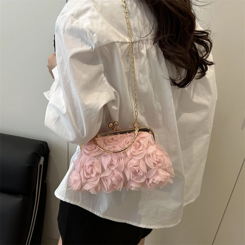 Sac De Soirée Fleur Rose En Tissu Élégant Mariage Mariée Pochette Poignée En Métal Sculpté Chaîne Amovible Romantique