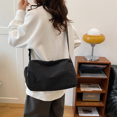 Borsa a Tracolla da Donna in Tessuto Lavato ad Alta Capacità Casual Urban Simple Borsa a Spalla in Nylon con Tracolla