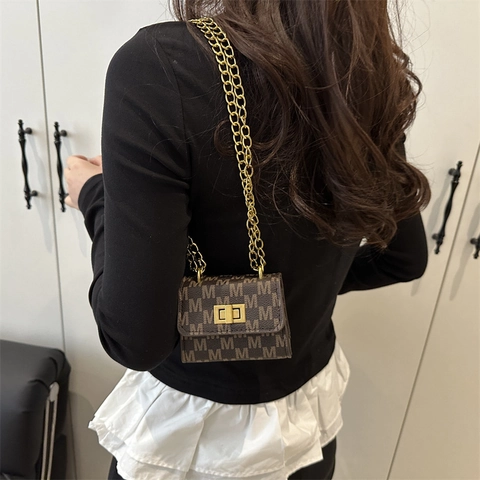 Mini Borsa a Tracolla a Catena Donna Pelle PU Lettera M Monogramma Piccola Borsa Quadrata Con Chiusura a Girello Oro