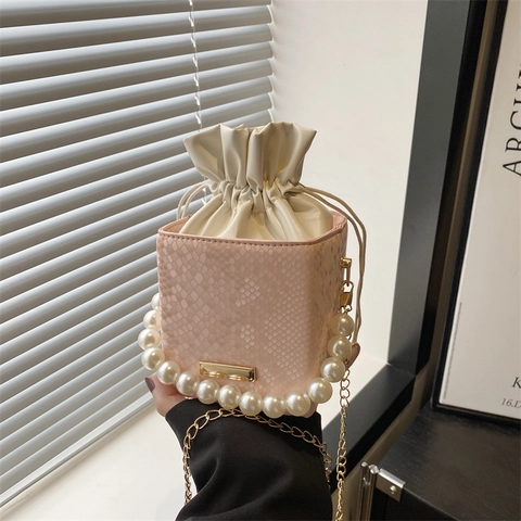 Fashion Women Bucket Bag Snake Pattern PU Leather With Artificial Pearl Handle Gold Chain Strap Drawstring Crossbody Bag