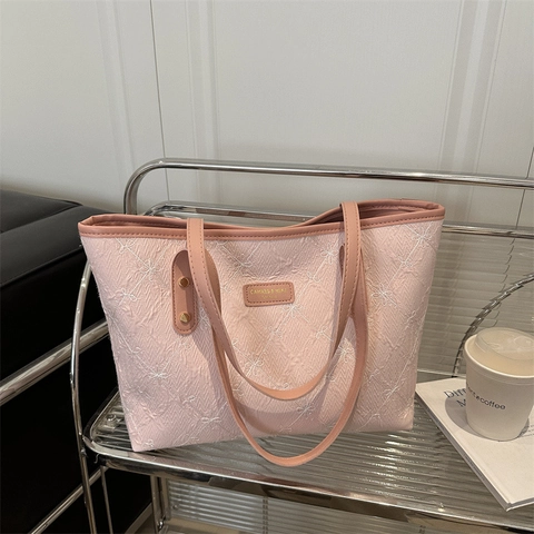 Grote Dames Tote Bag Met Ruitstiksels en Bloemenborduurwerk Synthetisch Leer Crossbody Tas Mode Woon-werkverkeer Handtas