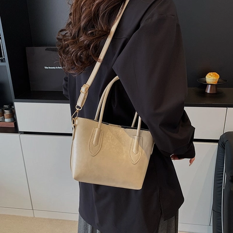 Vintage PU Leder Grote Capaciteit Draagtas Voor Vrouwen Stedelijk Minimalistisch Schoudertas Pendelaar Crossbody Okseltas