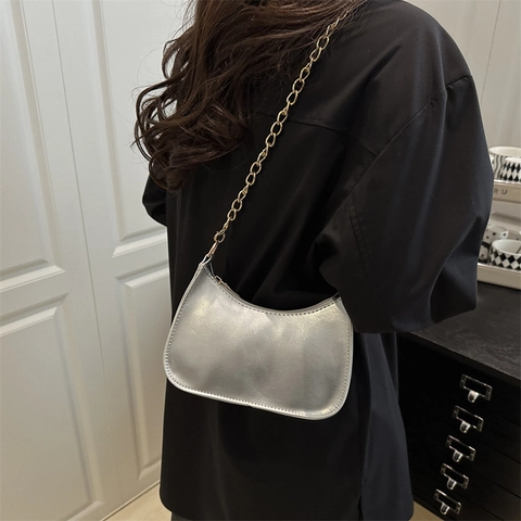 PU Leather Underarm Hobo Bag For Women With Gold Chain Strap Vintage Metallic Shoulder Bag Solid Color Cow Print Handbag