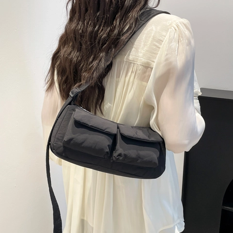 Borsa a Spalla Minimalista in Nylon Trapuntato Donna Borsa a Tracolla Multitasca Leggera Borsa a Cuscino Versatile Quotidiana