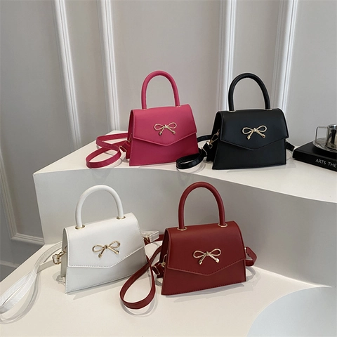 Elegante Damen PU-Leder Kleine Quadratische Tasche Mit Metallschleife Dekoration Handgriff Verstellbarer Gurt Schulter Umhängetasche