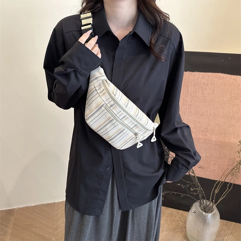 Marsupio da Donna in Nylon a Righe alla Moda Borsa da Petto Casual a Tracolla con Cinturino Regolabile per l'Uso Quotidiano