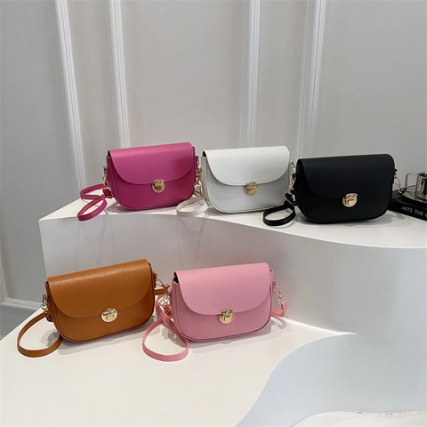 Borsa Tracolla Donna Pelle PU Grana Fibbia Metallo Dorato Colore Solido Minimalista Quotidiano Casual Alla Moda