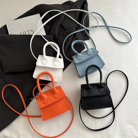 Petit Sac à Main Carré Rétro en Cuir PU pour Femmes Mini Sac à Épaule avec Poignée Supérieure Mode de Rue Chic