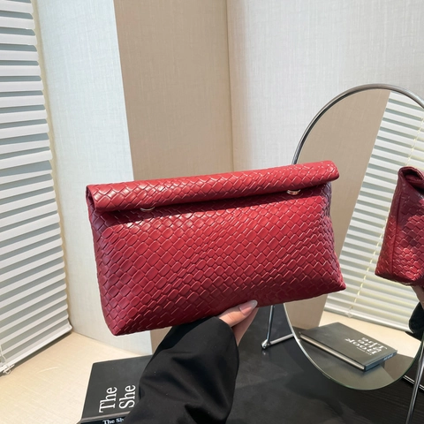 Damen Gewebte PU Leder Clutch Tasche Minimalistische Umschlag Faltbare Handtasche Unterarmtasche Elegant Einfarbig