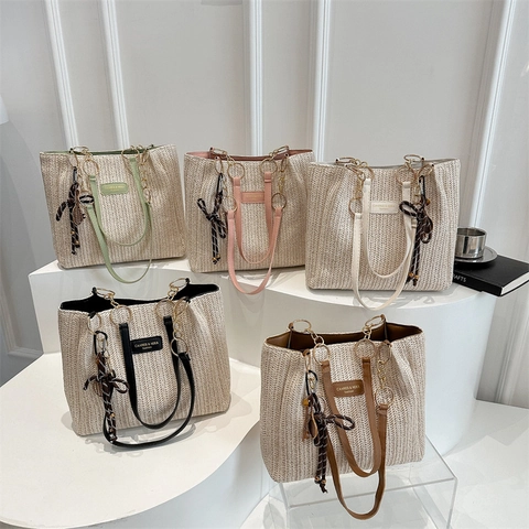 Women's Straw Woven Tote Bag Large Capacity Shoulder Bag With Chain Strap And Scarf Pendant Fashion Beach Vacation Bag