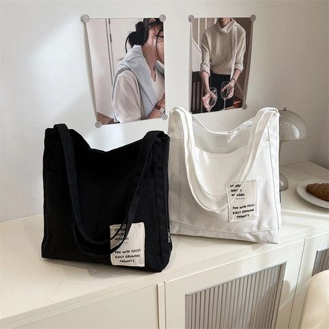 Damen Casual Canvas Tote Bag Große Kapazität Umhängetasche Mit Brief Bedruckter Aufnäher Urban Simple Shopping Bag Für Studenten